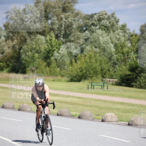 16.06.2024 - 26. Vierlanden-Triathlon Jannik Wohlers http://msf.ph/oto/6309893 16.06.2024 11:41:16 Radfahren 138, 142, 174, 185, 196, 349, 413 meine-sportfotos.de