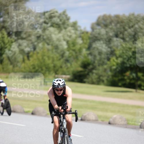16.06.2024 - 26. Vierlanden-Triathlon Jannik Wohlers http://msf.ph/oto/6310068 16.06.2024 11:41:17 Radfahren 138, 142, 174, 185, 196, 230, 349, 413 meine-sportfotos.de