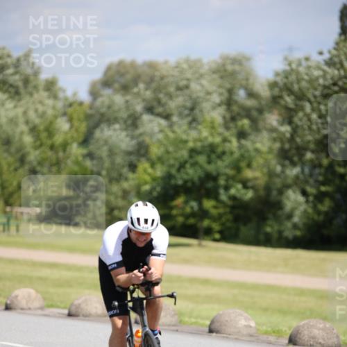 16.06.2024 - 26. Vierlanden-Triathlon Jannik Wohlers http://msf.ph/oto/6310219 16.06.2024 11:41:20 Radfahren 138, 142, 174, 185, 186, 196, 230, 273, 294, 349, 413, 448 meine-sportfotos.de