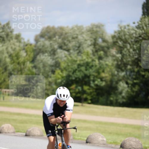 16.06.2024 - 26. Vierlanden-Triathlon Jannik Wohlers http://msf.ph/oto/6310220 16.06.2024 11:41:20 Radfahren 138, 142, 174, 185, 186, 196, 230, 273, 294, 349, 413, 448 meine-sportfotos.de
