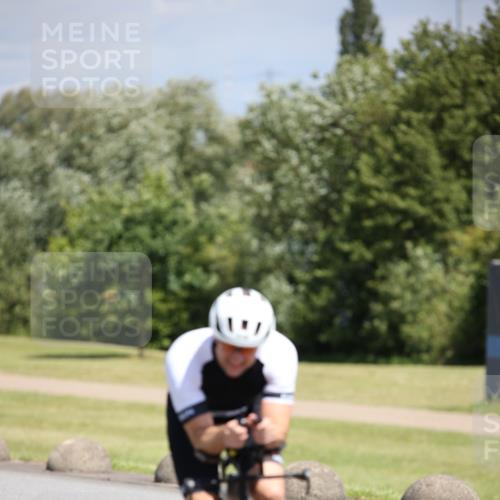 16.06.2024 - 26. Vierlanden-Triathlon Jannik Wohlers http://msf.ph/oto/6310290 16.06.2024 11:41:20 Radfahren 138, 142, 174, 185, 186, 196, 230, 273, 294, 349, 413, 448 meine-sportfotos.de