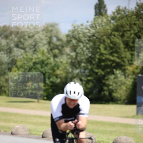 16.06.2024 - 26. Vierlanden-Triathlon Jannik Wohlers http://msf.ph/oto/6310295 16.06.2024 11:41:20 Radfahren 138, 142, 174, 185, 186, 196, 230, 273, 294, 349, 413, 448 meine-sportfotos.de