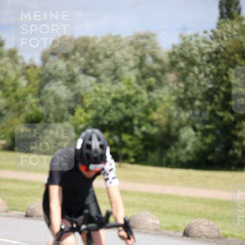 16.06.2024 - 26. Vierlanden-Triathlon Jannik Wohlers http://msf.ph/oto/6310312 16.06.2024 11:41:21 Radfahren 138, 174, 185, 186, 196, 230, 273, 294, 349, 413, 448 meine-sportfotos.de