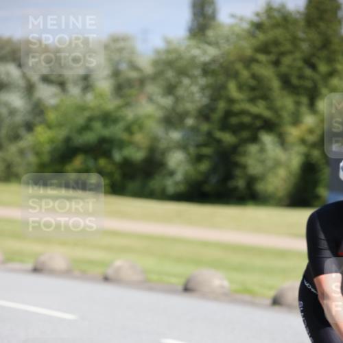 16.06.2024 - 26. Vierlanden-Triathlon Jannik Wohlers http://msf.ph/oto/6310781 16.06.2024 11:42:51 Radfahren 415, 447 meine-sportfotos.de