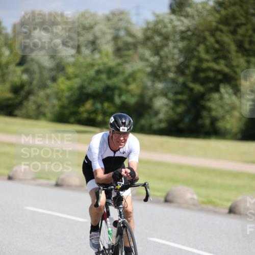 16.06.2024 - 26. Vierlanden-Triathlon Jannik Wohlers http://msf.ph/oto/6310917 16.06.2024 11:42:53 Radfahren 96, 109, 415, 447 meine-sportfotos.de
