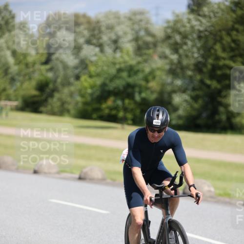 16.06.2024 - 26. Vierlanden-Triathlon Jannik Wohlers http://msf.ph/oto/6310974 16.06.2024 11:42:54 Radfahren 96, 109, 415, 447 meine-sportfotos.de