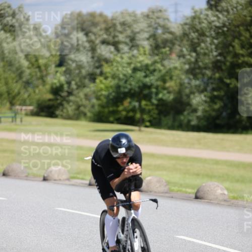 16.06.2024 - 26. Vierlanden-Triathlon Jannik Wohlers http://msf.ph/oto/6311046 16.06.2024 11:43:02 Radfahren 52, 71, 92, 96, 109, 184, 217 meine-sportfotos.de