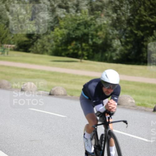 16.06.2024 - 26. Vierlanden-Triathlon Jannik Wohlers http://msf.ph/oto/6311117 16.06.2024 11:43:04 Radfahren 52, 71, 92, 184, 217 meine-sportfotos.de