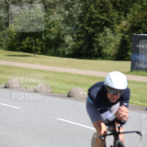 16.06.2024 - 26. Vierlanden-Triathlon Jannik Wohlers http://msf.ph/oto/6311143 16.06.2024 11:43:05 Radfahren 52, 71, 92, 184, 217 meine-sportfotos.de