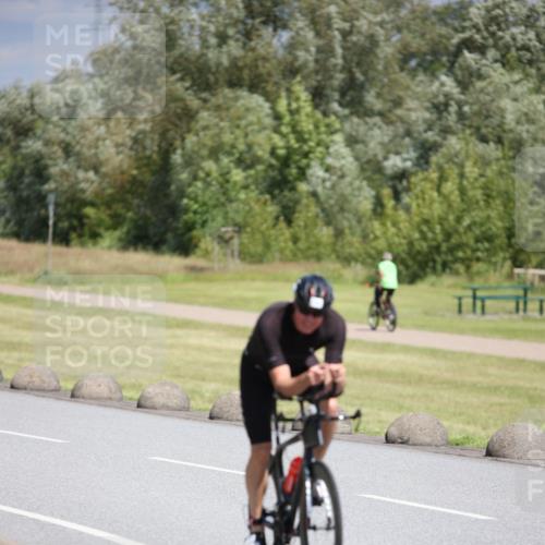 16.06.2024 - 26. Vierlanden-Triathlon Jannik Wohlers http://msf.ph/oto/6311176 16.06.2024 11:43:16 Radfahren 124, 131, 216, 308 meine-sportfotos.de