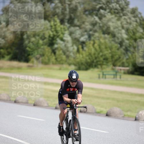 16.06.2024 - 26. Vierlanden-Triathlon Jannik Wohlers http://msf.ph/oto/6311319 16.06.2024 11:43:24 Radfahren 60, 124, 131 meine-sportfotos.de