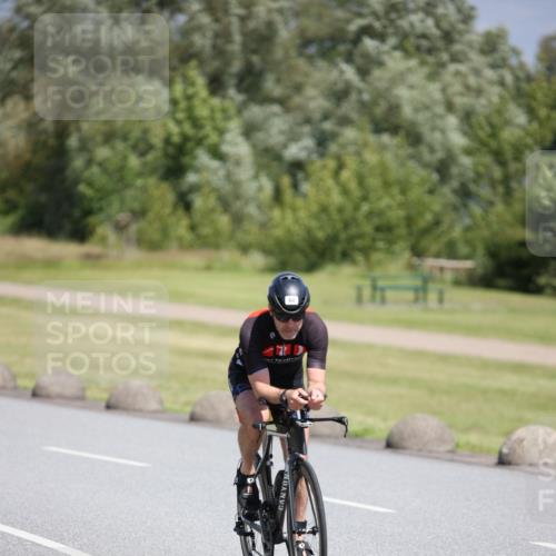 16.06.2024 - 26. Vierlanden-Triathlon Jannik Wohlers http://msf.ph/oto/6311329 16.06.2024 11:43:24 Radfahren 60, 124, 131 meine-sportfotos.de