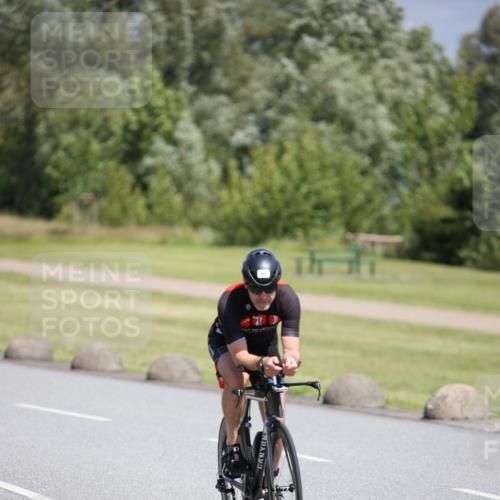 16.06.2024 - 26. Vierlanden-Triathlon Jannik Wohlers http://msf.ph/oto/6311338 16.06.2024 11:43:24 Radfahren 60, 124, 131 meine-sportfotos.de