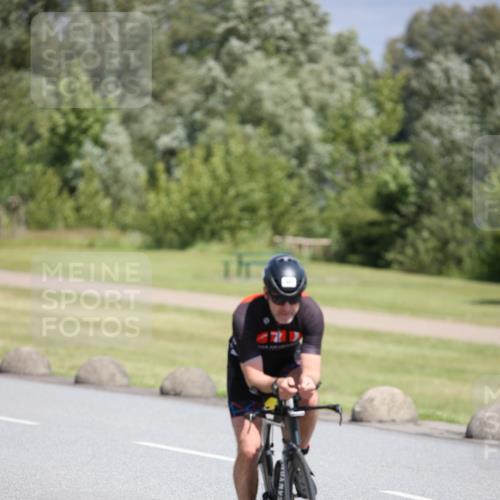 16.06.2024 - 26. Vierlanden-Triathlon Jannik Wohlers http://msf.ph/oto/6311363 16.06.2024 11:43:24 Radfahren 60, 124, 131 meine-sportfotos.de