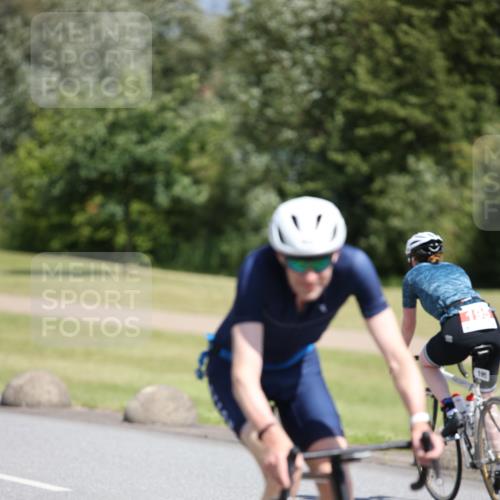 16.06.2024 - 26. Vierlanden-Triathlon Jannik Wohlers http://msf.ph/oto/6311556 16.06.2024 11:43:31 Radfahren 10, 60, 195, 452 meine-sportfotos.de