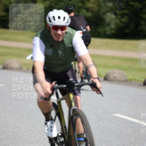 16.06.2024 - 26. Vierlanden-Triathlon Jannik Wohlers http://msf.ph/oto/6311560 16.06.2024 11:44:12 Radfahren 40, 136, 138, 174, 201, 254, 292, 358 meine-sportfotos.de