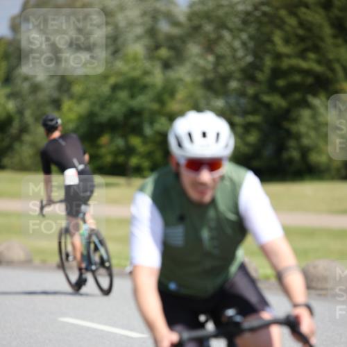 16.06.2024 - 26. Vierlanden-Triathlon Jannik Wohlers http://msf.ph/oto/6311584 16.06.2024 11:44:12 Radfahren 40, 136, 138, 174, 201, 254, 292, 358 meine-sportfotos.de