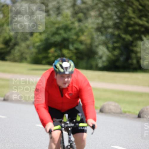 16.06.2024 - 26. Vierlanden-Triathlon Jannik Wohlers http://msf.ph/oto/6311625 16.06.2024 11:44:20 Radfahren 344 meine-sportfotos.de