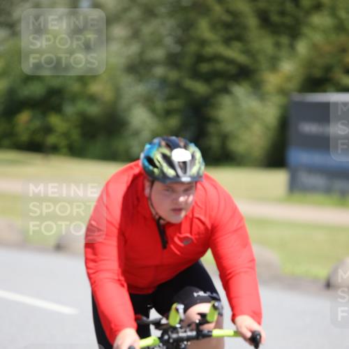 16.06.2024 - 26. Vierlanden-Triathlon Jannik Wohlers http://msf.ph/oto/6311649 16.06.2024 11:44:20 Radfahren 344 meine-sportfotos.de