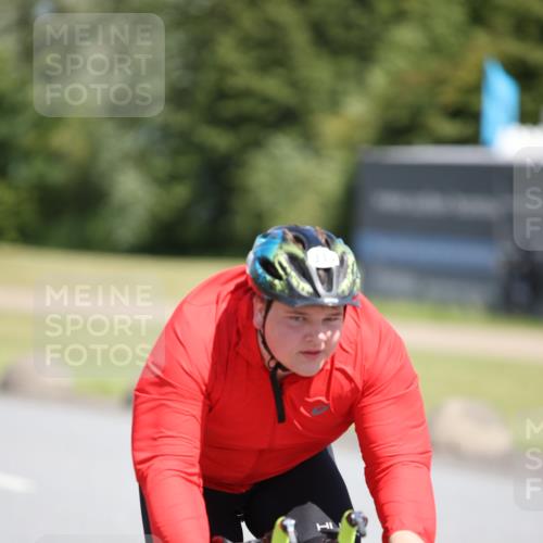 16.06.2024 - 26. Vierlanden-Triathlon Jannik Wohlers http://msf.ph/oto/6311664 16.06.2024 11:44:20 Radfahren 344 meine-sportfotos.de