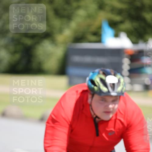 16.06.2024 - 26. Vierlanden-Triathlon Jannik Wohlers http://msf.ph/oto/6311684 16.06.2024 11:44:21 Radfahren 51, 344 meine-sportfotos.de