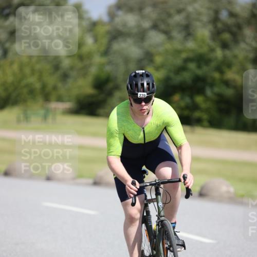 16.06.2024 - 26. Vierlanden-Triathlon Jannik Wohlers http://msf.ph/oto/6311766 16.06.2024 11:44:25 Radfahren 51, 270, 344 meine-sportfotos.de
