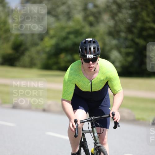 16.06.2024 - 26. Vierlanden-Triathlon Jannik Wohlers http://msf.ph/oto/6311795 16.06.2024 11:44:26 Radfahren 51, 225, 270, 344 meine-sportfotos.de