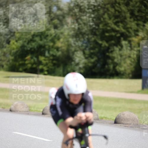 16.06.2024 - 26. Vierlanden-Triathlon Jannik Wohlers http://msf.ph/oto/6311936 16.06.2024 11:44:28 Radfahren 51, 225, 270 meine-sportfotos.de