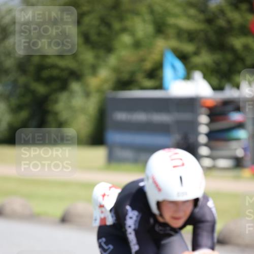 16.06.2024 - 26. Vierlanden-Triathlon Jannik Wohlers http://msf.ph/oto/6311983 16.06.2024 11:44:29 Radfahren 51, 225, 270 meine-sportfotos.de