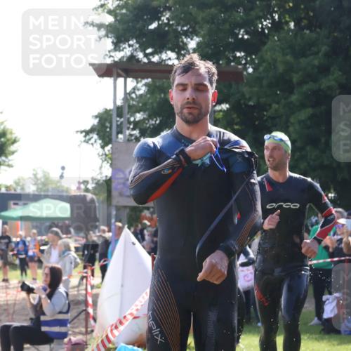 16.06.2024 - 26. Vierlanden-Triathlon Lena Gebhardt http://msf.ph/oto/6312093 16.06.2024 09:34:34 Schwimmen 14, 44, 49, 68, 76, 190, 14, 44, 49, 68, 76, 190 meine-sportfotos.de