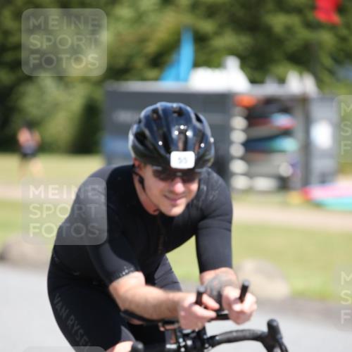 16.06.2024 - 26. Vierlanden-Triathlon Jannik Wohlers http://msf.ph/oto/6312123 16.06.2024 11:44:43 Radfahren 55, 228, 313, 322, 413, 425, 448 meine-sportfotos.de