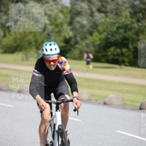 16.06.2024 - 26. Vierlanden-Triathlon Jannik Wohlers http://msf.ph/oto/6312217 16.06.2024 11:44:47 Radfahren 55, 313, 322, 413, 425, 431 meine-sportfotos.de