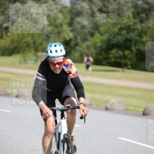 16.06.2024 - 26. Vierlanden-Triathlon Jannik Wohlers http://msf.ph/oto/6312223 16.06.2024 11:44:47 Radfahren 55, 313, 322, 413, 425, 431 meine-sportfotos.de