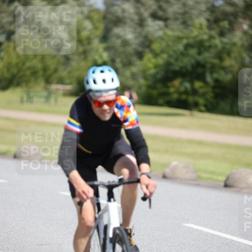 16.06.2024 - 26. Vierlanden-Triathlon Jannik Wohlers http://msf.ph/oto/6312233 16.06.2024 11:44:47 Radfahren 55, 313, 322, 413, 425, 431 meine-sportfotos.de