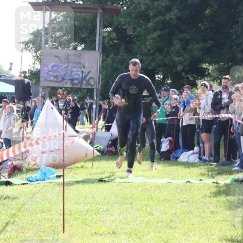 16.06.2024 - 26. Vierlanden-Triathlon Lena Gebhardt http://msf.ph/oto/6312243 16.06.2024 09:34:42 Schwimmen 14, 44, 68, 76, 14, 44, 68, 76 meine-sportfotos.de