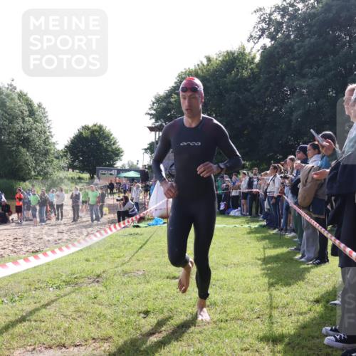 16.06.2024 - 26. Vierlanden-Triathlon Lena Gebhardt http://msf.ph/oto/6312312 16.06.2024 09:34:46 Schwimmen 14, 76, 14, 76 meine-sportfotos.de
