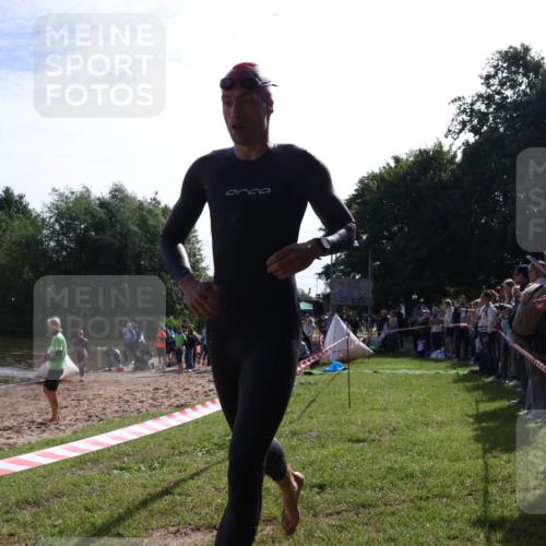 16.06.2024 - 26. Vierlanden-Triathlon Lena Gebhardt http://msf.ph/oto/6312325 16.06.2024 09:34:46 Schwimmen 14, 76, 14, 76 meine-sportfotos.de