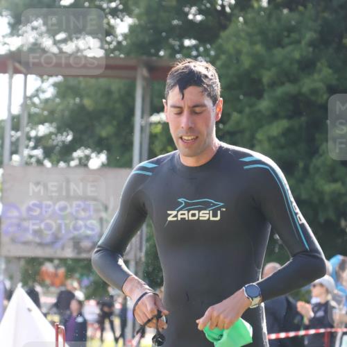 16.06.2024 - 26. Vierlanden-Triathlon Lena Gebhardt http://msf.ph/oto/6312485 16.06.2024 09:35:50 Schwimmen 56, 56 meine-sportfotos.de