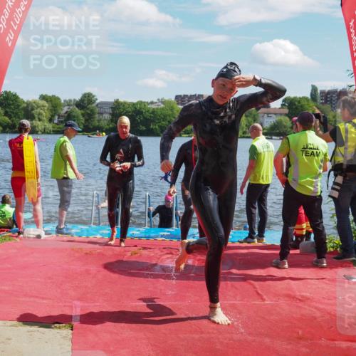 16.06.2024 - 7 Türme Triathlon KatJ http://msf.ph/oto/6312562 16.06.2024 11:17:35 Schwimmen 28, 165, 186, 227, 237, 240, 242, 272, 618 meine-sportfotos.de