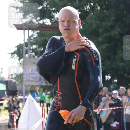 16.06.2024 - 26. Vierlanden-Triathlon Lena Gebhardt http://msf.ph/oto/6312629 16.06.2024 09:36:28 Schwimmen 86, 107, 108, 167, 86, 107, 108, 167 meine-sportfotos.de