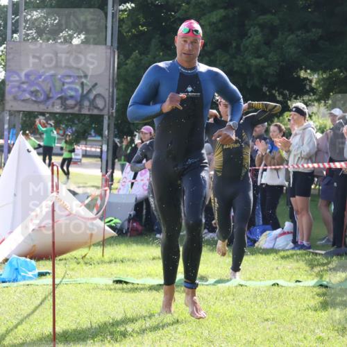 16.06.2024 - 26. Vierlanden-Triathlon Lena Gebhardt http://msf.ph/oto/6312665 16.06.2024 09:36:31 Schwimmen 61, 86, 107, 108, 167, 61, 86, 107, 108, 167 meine-sportfotos.de