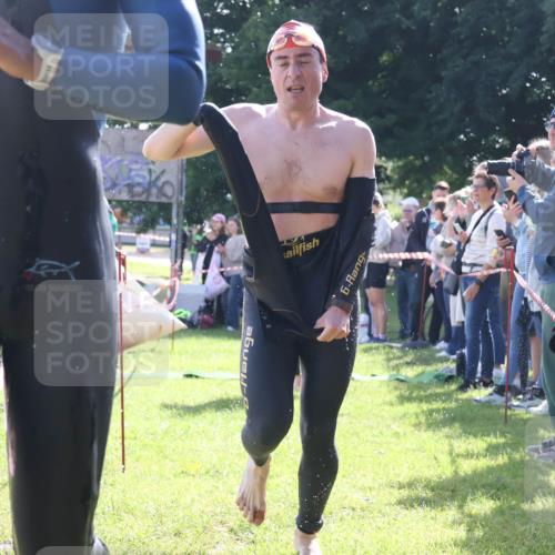 16.06.2024 - 26. Vierlanden-Triathlon Lena Gebhardt http://msf.ph/oto/6312711 16.06.2024 09:36:33 Schwimmen 61, 86, 108, 167, 61, 86, 108, 167 meine-sportfotos.de