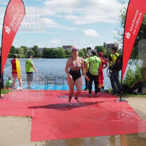16.06.2024 - 7 Türme Triathlon KatJ http://msf.ph/oto/6312797 16.06.2024 11:18:08 Schwimmen 151, 240 meine-sportfotos.de