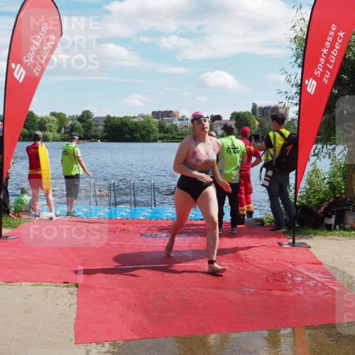 16.06.2024 - 7 Türme Triathlon KatJ http://msf.ph/oto/6312801 16.06.2024 11:18:08 Schwimmen 151, 240 meine-sportfotos.de