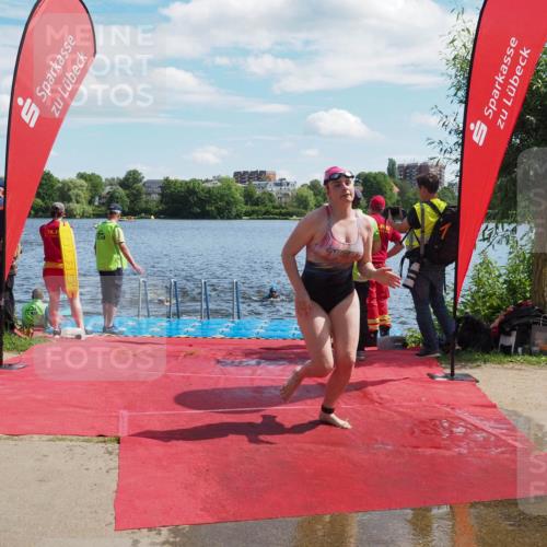 16.06.2024 - 7 Türme Triathlon KatJ http://msf.ph/oto/6312804 16.06.2024 11:18:08 Schwimmen 151, 240 meine-sportfotos.de