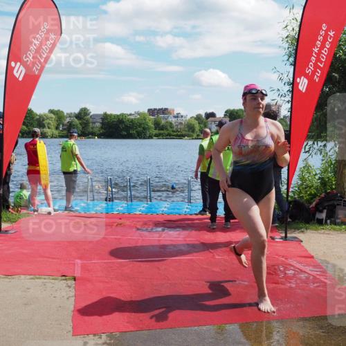 16.06.2024 - 7 Türme Triathlon KatJ http://msf.ph/oto/6312816 16.06.2024 11:18:09 Schwimmen 151, 240 meine-sportfotos.de