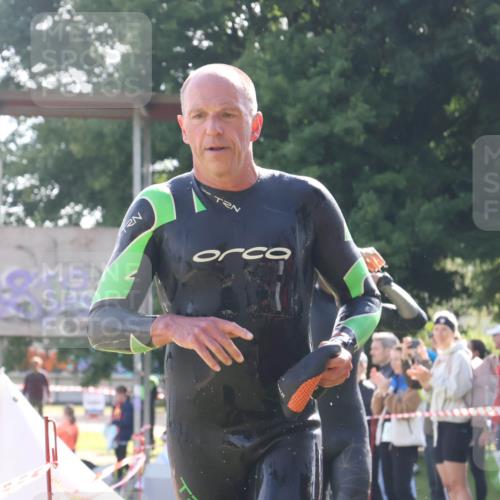 16.06.2024 - 26. Vierlanden-Triathlon Lena Gebhardt http://msf.ph/oto/6313017 16.06.2024 09:37:16 Schwimmen 116, 144, 116, 144 meine-sportfotos.de