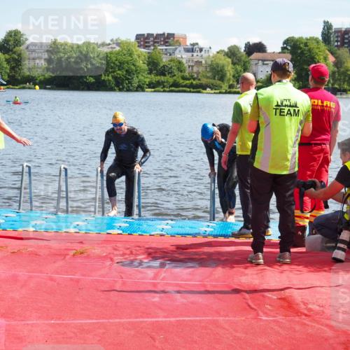 16.06.2024 - 7 Türme Triathlon KatJ http://msf.ph/oto/6313046 16.06.2024 11:18:22 Schwimmen 151 meine-sportfotos.de