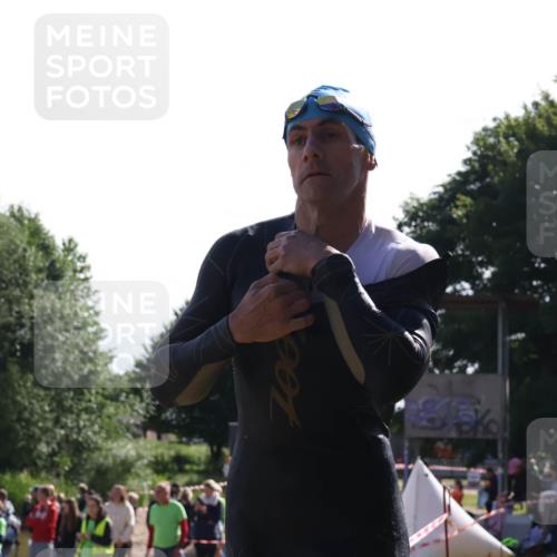 16.06.2024 - 26. Vierlanden-Triathlon Lena Gebhardt http://msf.ph/oto/6313075 16.06.2024 09:37:21 Schwimmen 116, 116 meine-sportfotos.de