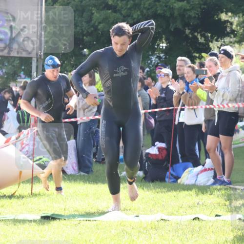 16.06.2024 - 26. Vierlanden-Triathlon Lena Gebhardt http://msf.ph/oto/6313088 16.06.2024 09:37:36 Schwimmen 18, 32, 39, 41, 45, 170, 18, 32, 39, 41, 45, 170 meine-sportfotos.de